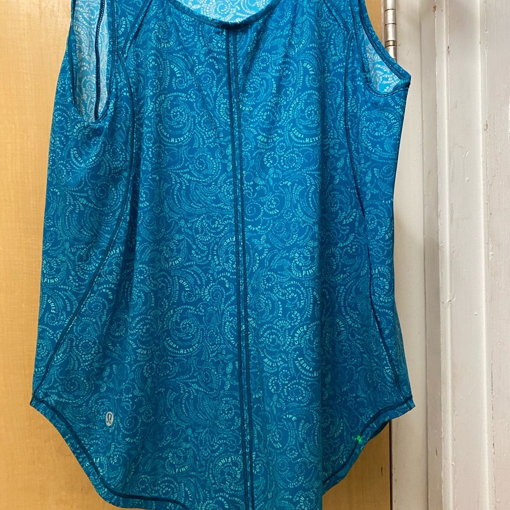 Lululemon - Picture 5 of 6